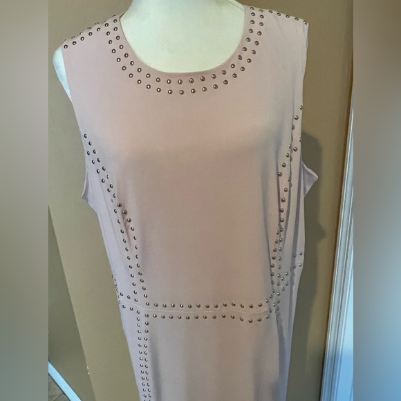 Philosophy Dresses- 1X soft, pink, stud embellished dress. - Picture 2 of 8